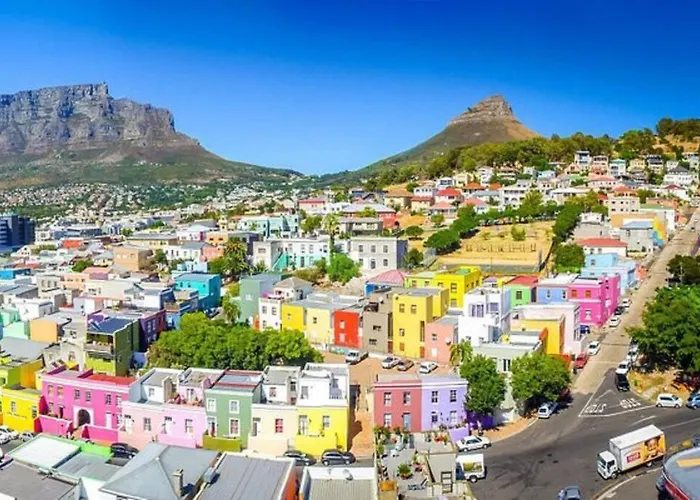 Deer Park Apartment Cpt - With Sweeping Views