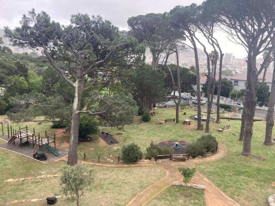 Apartment Deer Park Cpt - With Sweeping Views