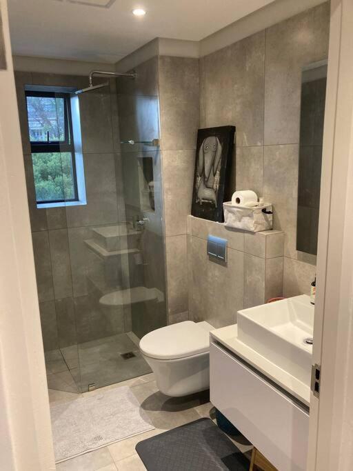 Deer Park Cpt - With Sweeping Views * Kapstadt