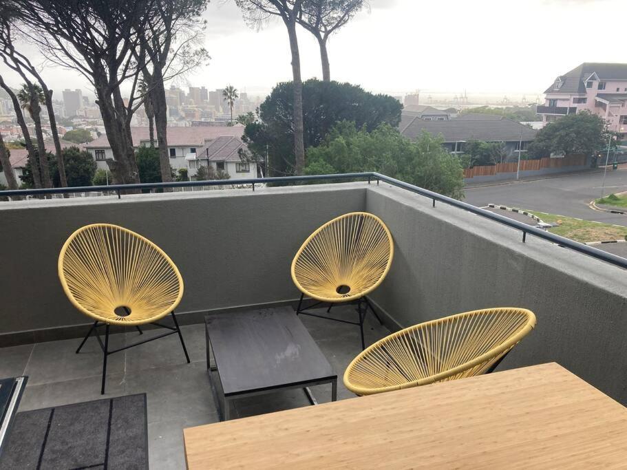 Deer Park Cpt - With Sweeping Views